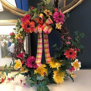 Pretty yellow & pink summer wreath!
